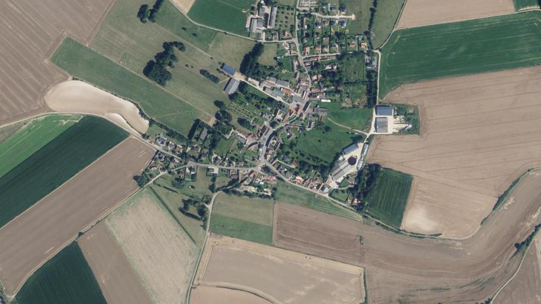 Photo 2 — Yonval, Somme (80132)