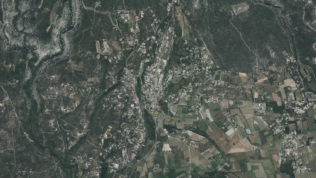 Photo 9 — Gordes, Vaucluse (84220)
