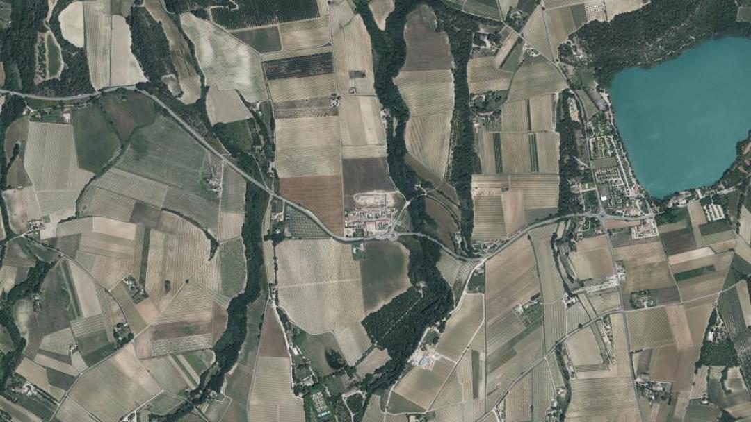 Photo 2 — Sannes, Vaucluse (84240)