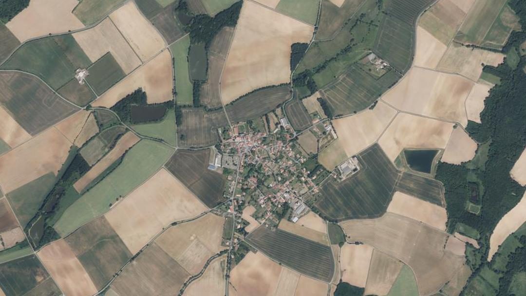 Photo 2 — La Chapelle-Thémer, Vendée (85210)