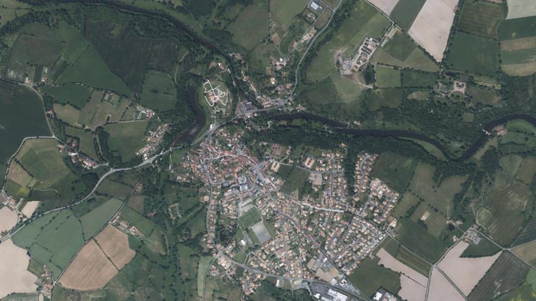 Photo 3 — Tiffauges, Vendée (85130)