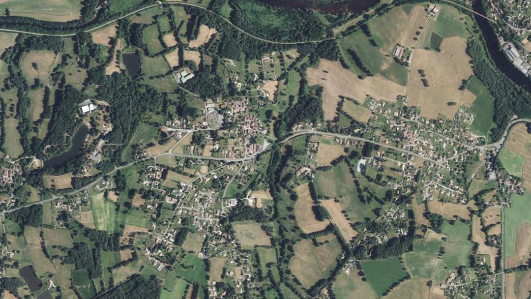 Photo 2 — Chaillac-sur-Vienne, Haute-Vienne (87200)