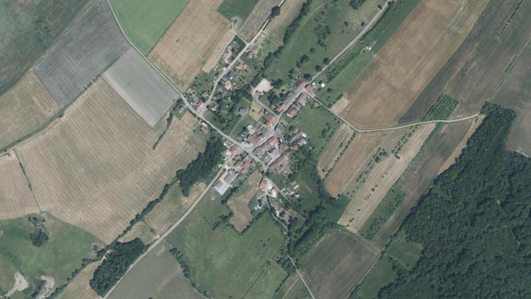 Photo 2 — Thiraucourt, Vosges (88500)