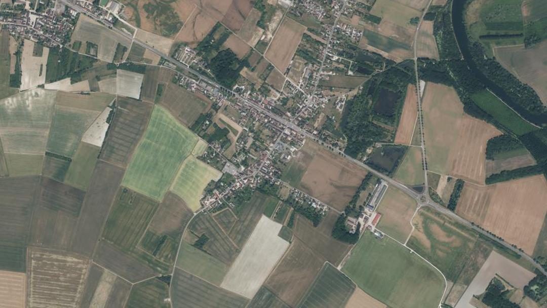 Photo 2 — Charmoy, Yonne (89400)