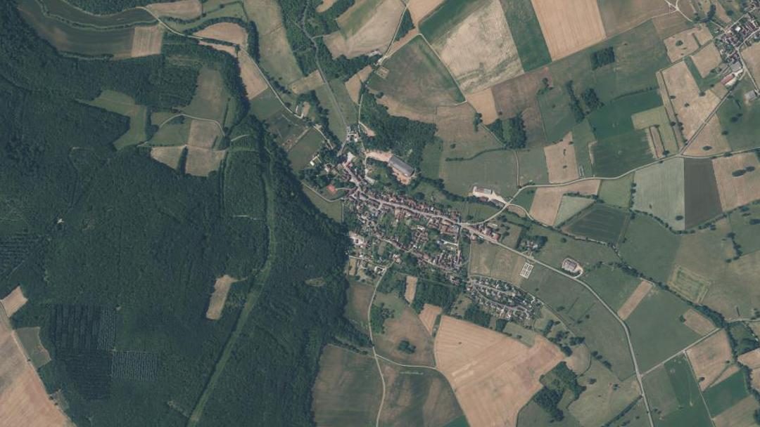 Photo 2 — Lucy-le-Bois, Yonne (89200)