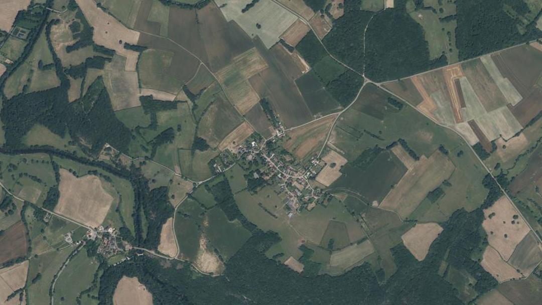 Vue de Pierre-Perthuis, Yonne (89450)