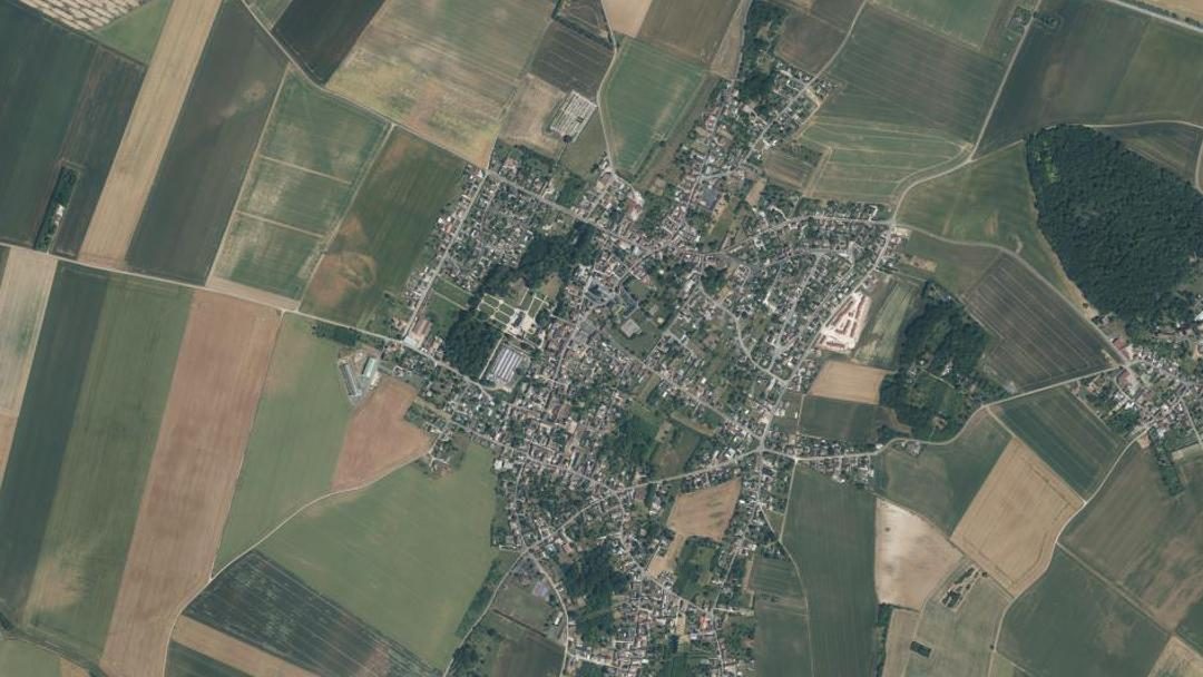 Photo 2 — Villeblevin, Yonne (89340)