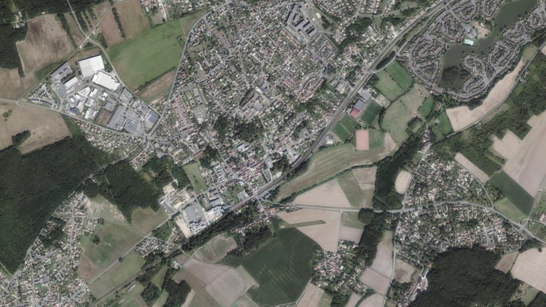 Photo 2 — Breuillet, Essonne (91650)