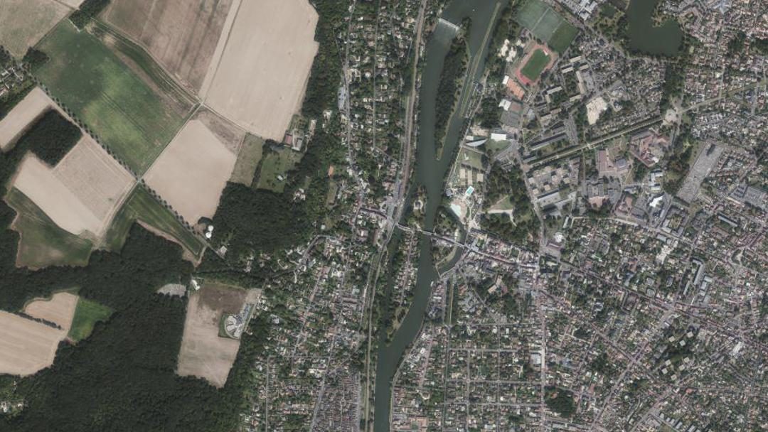 Photo 2 — Parmain, Val-d'Oise (95620)