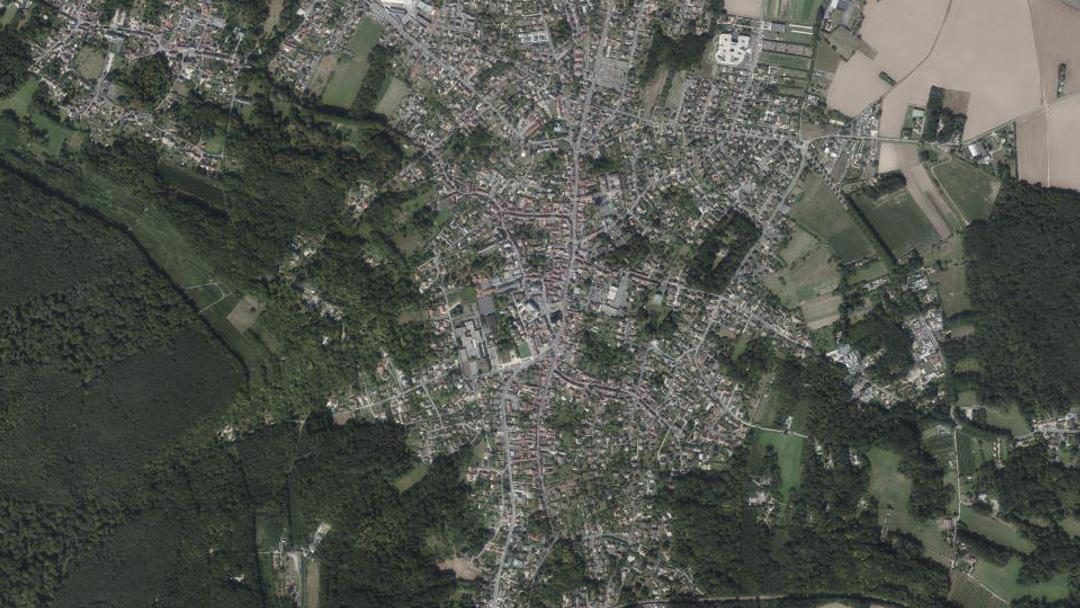 Photo 2 — Viarmes, Val-d'Oise (95270)