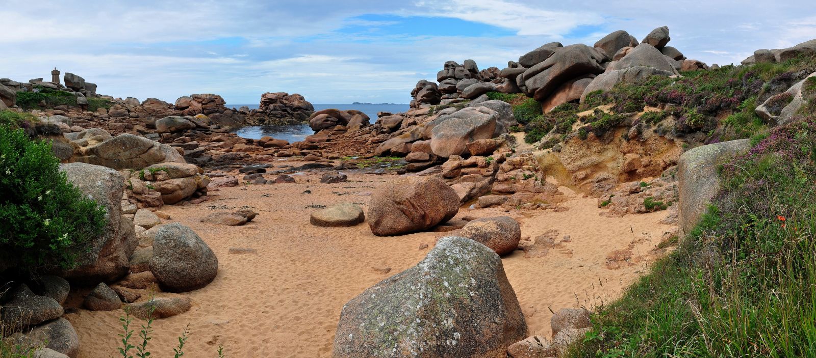 Sept-Îles – Côte de granit rose