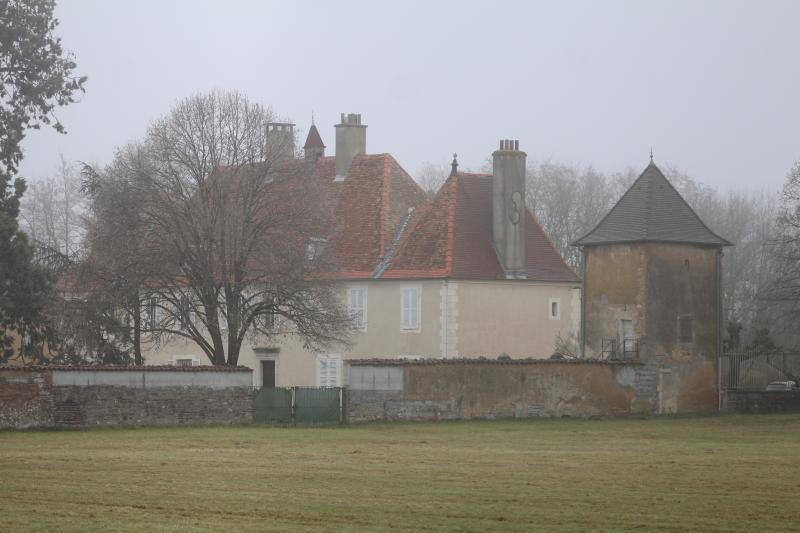 Château de Pennesuyt, dit aussi château de Loëze