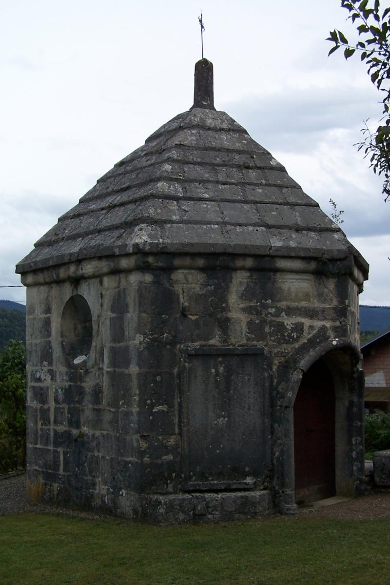 Chapelle Sainte-Claire ou des Rochers