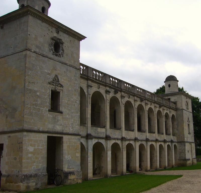 Ancien château