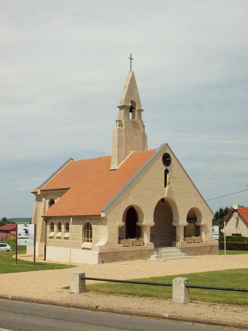 chapelle du Souvenir et lanterne des morts