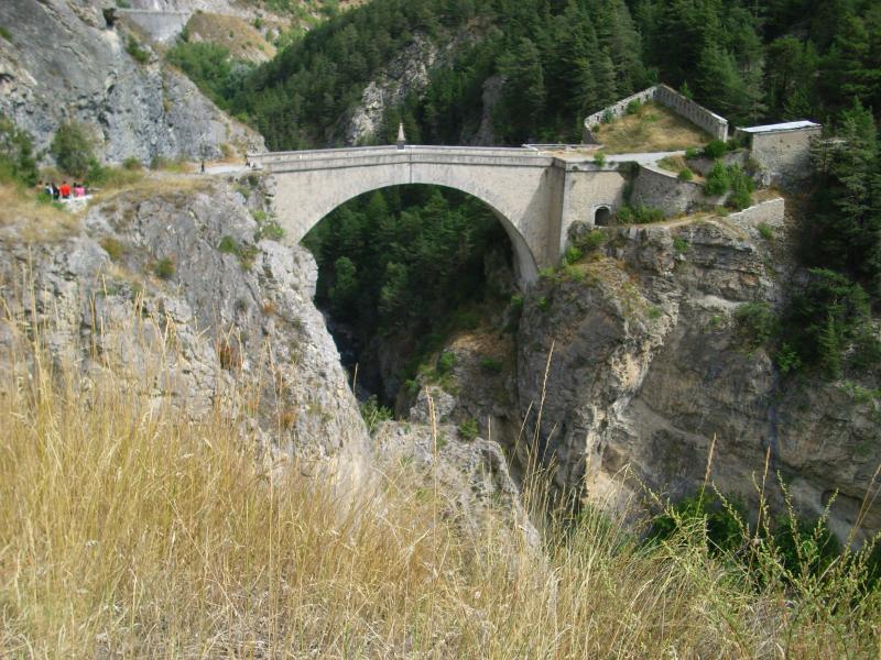 Pont d'Asfeld sur la Durance