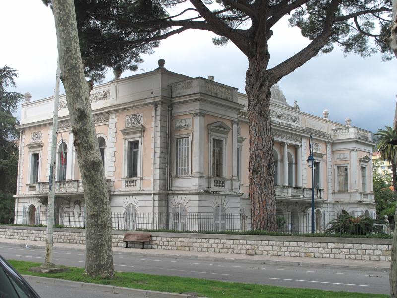 Propriété dite Le Palais Carnoles