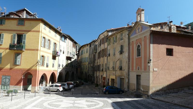 Immeubles et place Saint-Michel