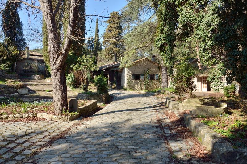 Domaine des Trois Moulins de la Valmasque (également sur commune de Vallauris)