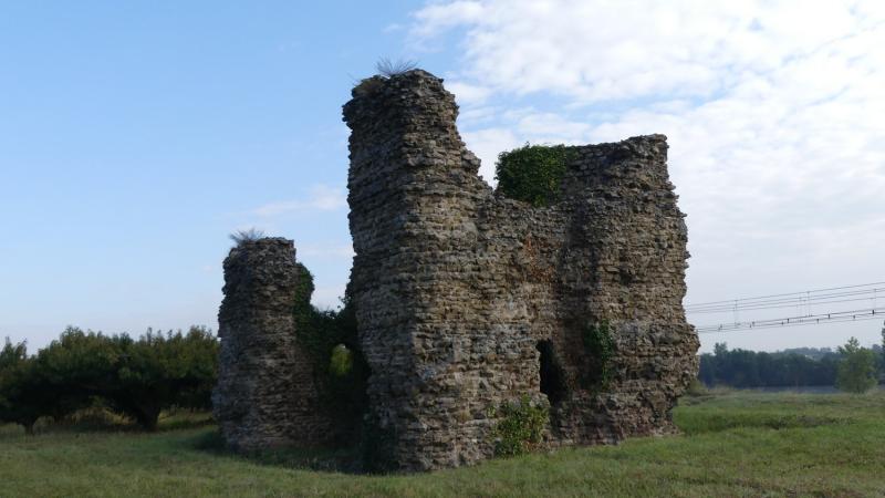 Ruine romaine, dite la Sarrazinière