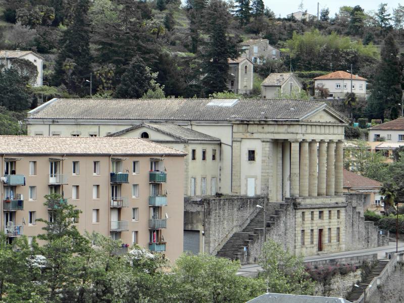 Le palais de justice et la prison