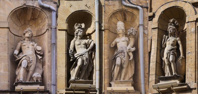 Maisons, Charleville-Mézières