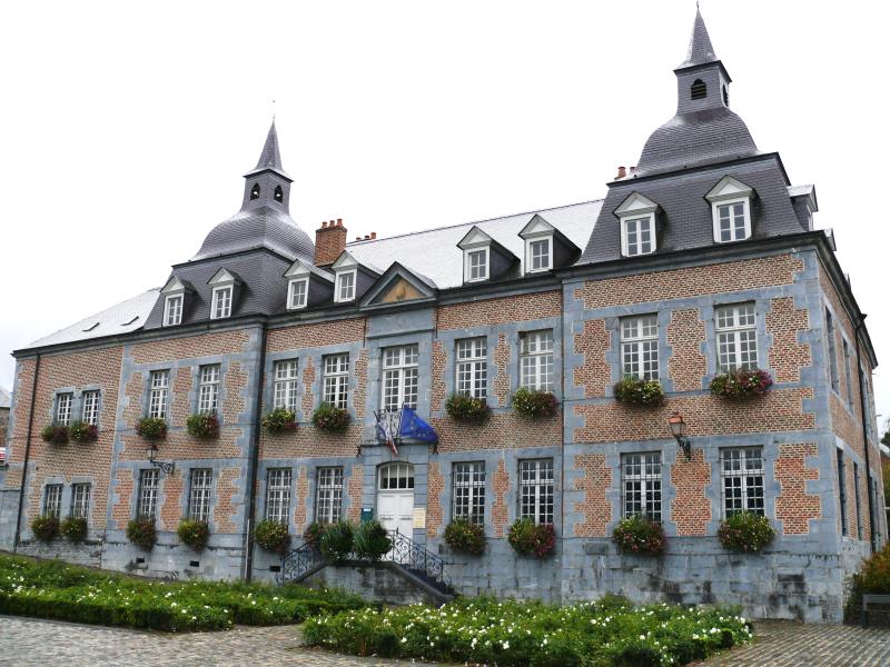 Château des Comtes-de-Bryas (Ancien)