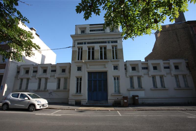 Anciens bains-douches de Charleville, Charleville-Mézières