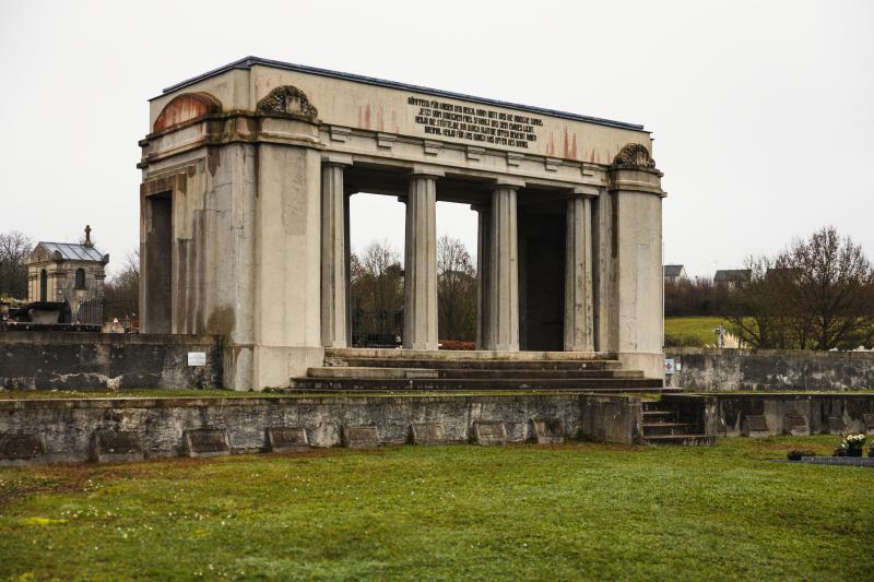 Monument allemand du cimetière Saint-Charles