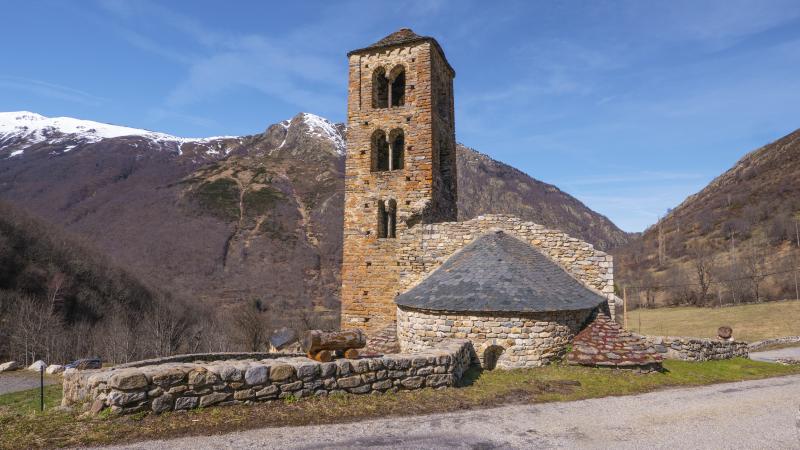 Restes de l'ancienne église de Merens-d'En-Haut
