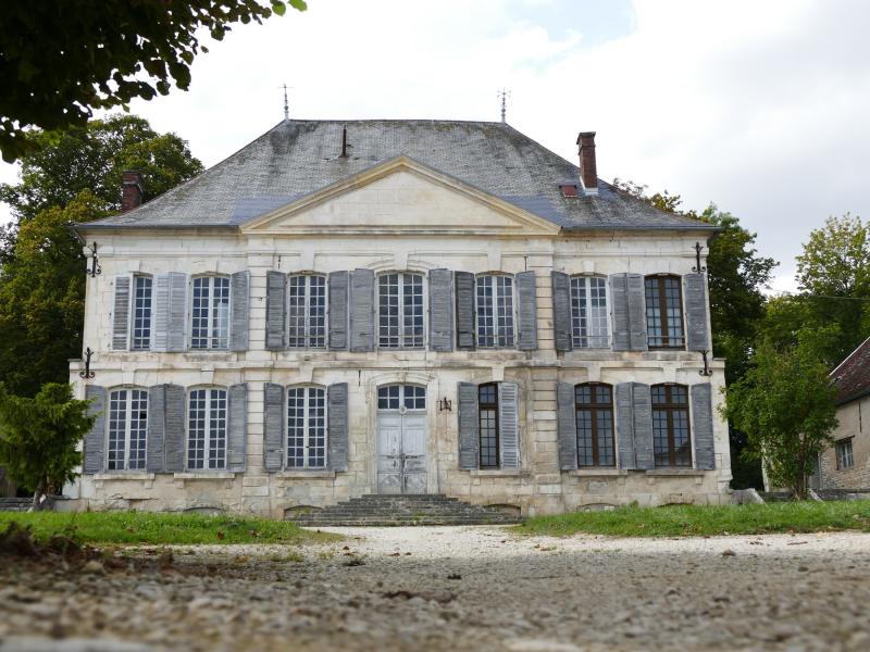 Château du Clos-Saint-Roch (communs non compris)