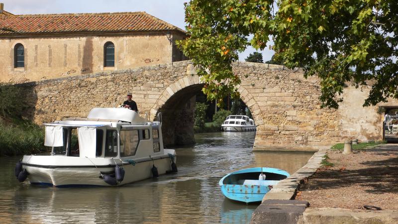 Canal du Midi : hameau du Somail (également sur commune de Saint-Nazaire-d'Aude)