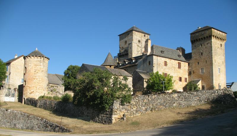 Ancienne grange monastique, dite château de Galinières, et ses annexes