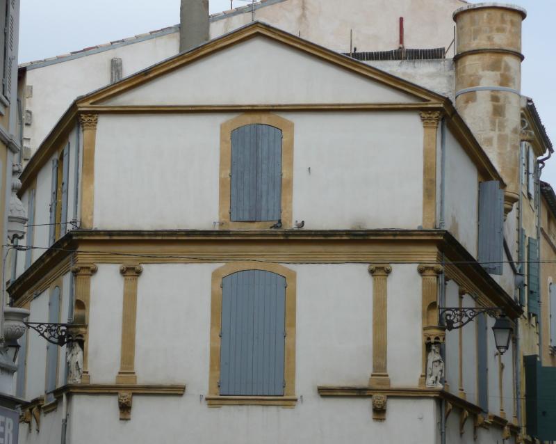Maison du 16s.
