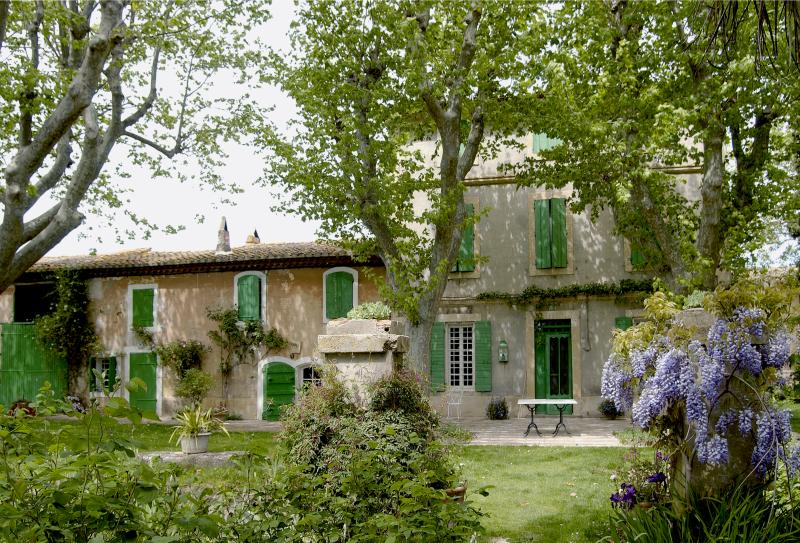 Mas du Bayle-Vert ou maison de Max-Philippe Delavouet