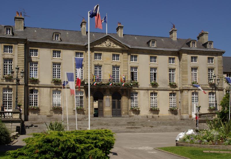 Ancien palais épiscopal, actuellement Hôtel de ville