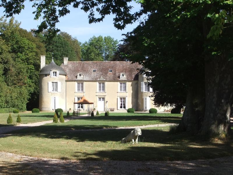 Château, Bernières-D'ailly