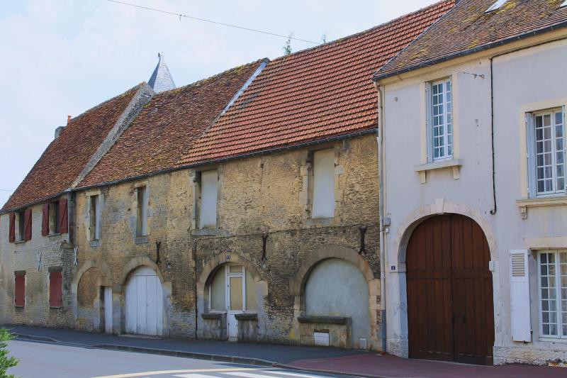 Anciennes loges de la foire de Guibray, Falaise