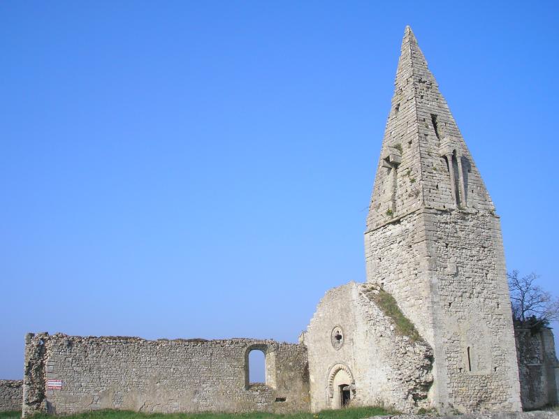 Ancienne église d'Engranville