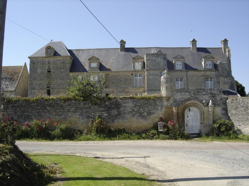 Ancien château, Vienne-en-Bessin