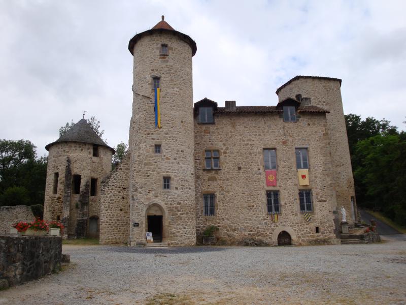 Ancien château ou château de Laroque