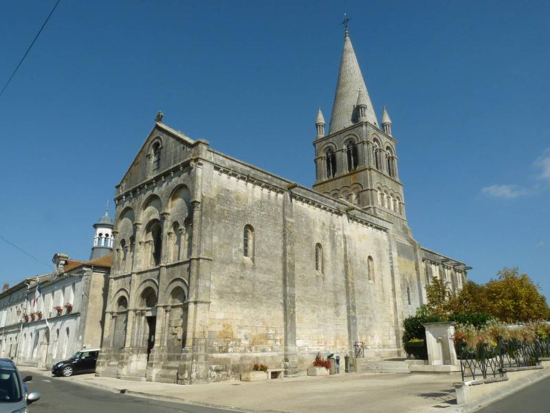 Eglise Saint-Cybard de Roullet