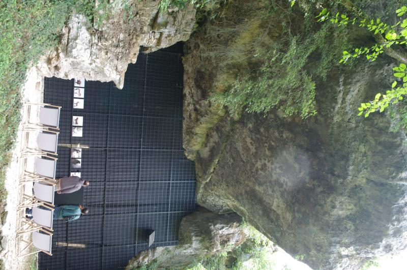 Gisement et grottes constituant l'abri dit du Placard