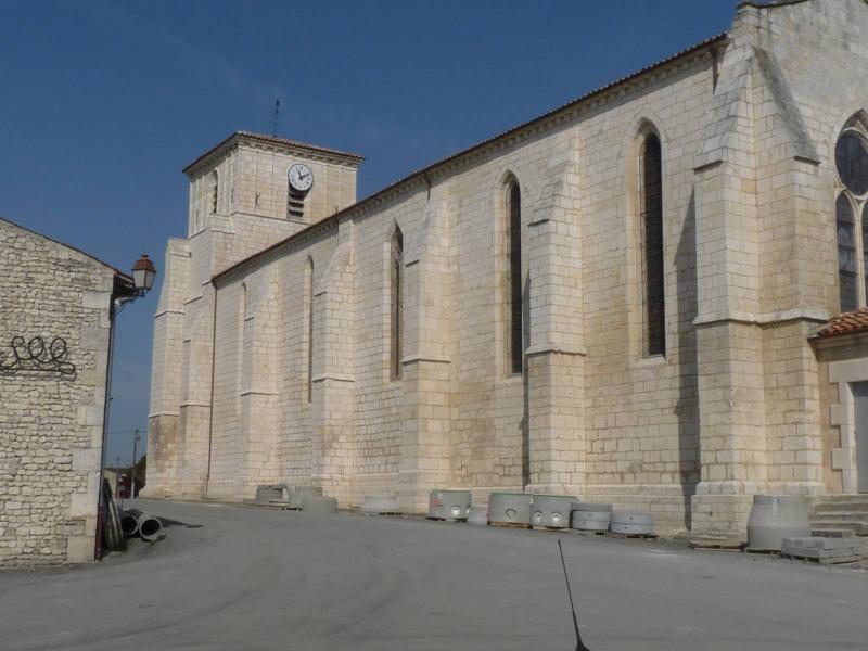 Eglise Saint-Maurice, Salles-D'angles
