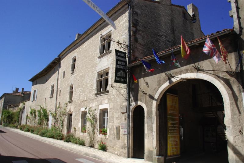 Maison du 15e siècle, dite Logis de Marguerite de Valois