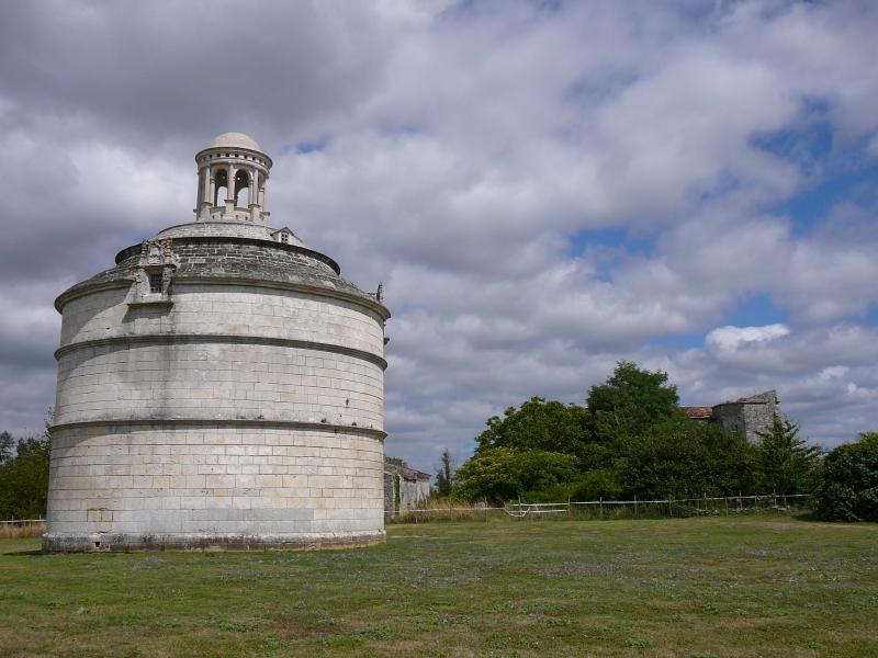 Ancienne abbaye de Montierneuf