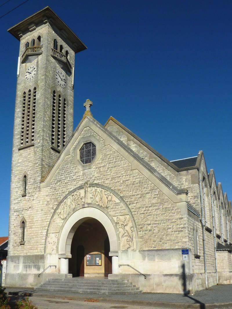 Eglise Saint-André et Sainte-Jeanne-d'Arc de Fétilly