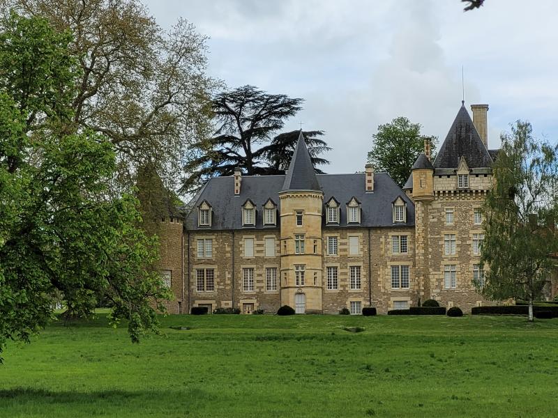 Parc du château du Veuillin
