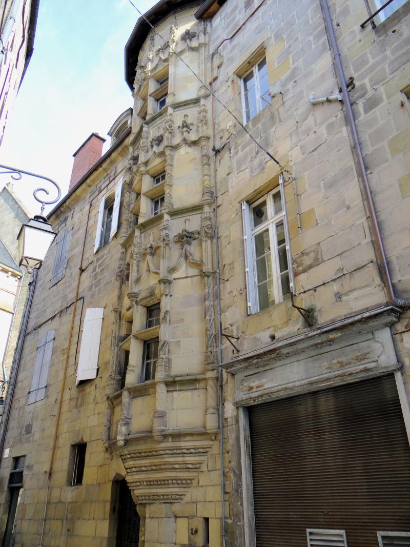 Maison à tourelle ou tour des Echevins