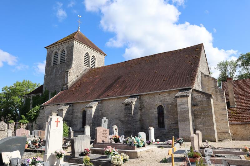 Église Saint-Pierre, Dampierre-et-Flée